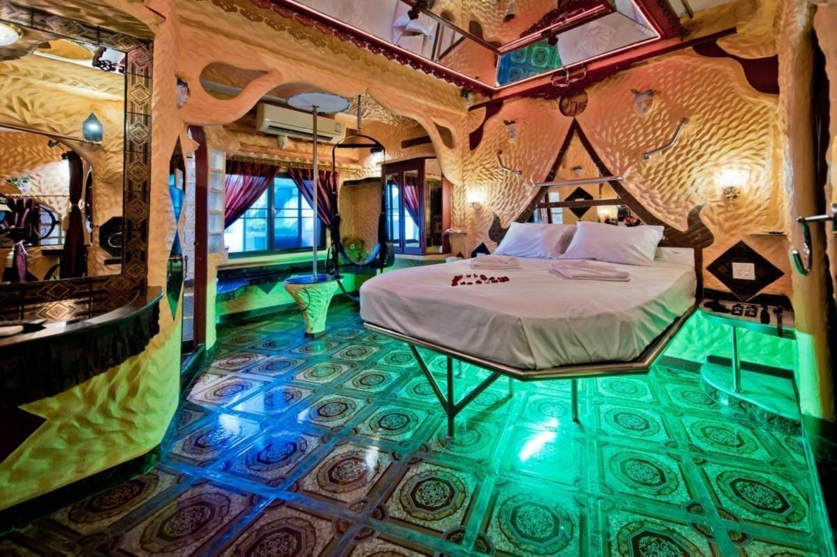 Penthouse Pattaya Hotel Bagian luar foto